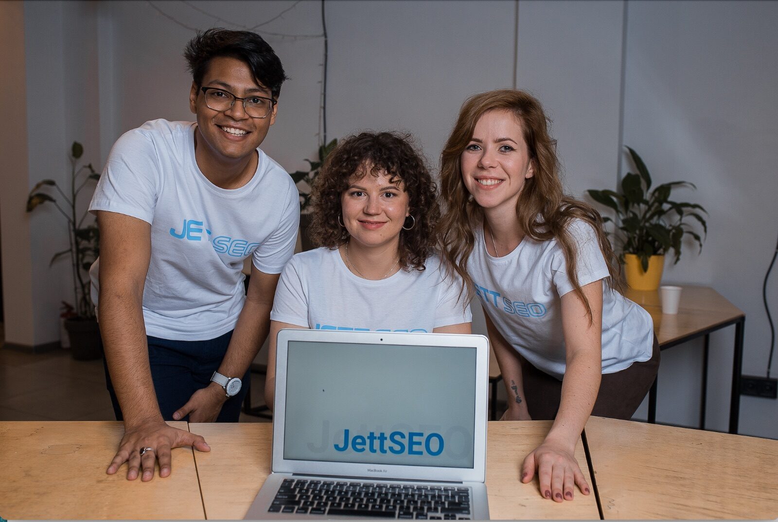 The JettSEO team at work